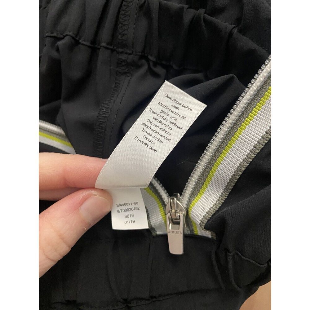 Athleta Dipsea Jumpsuit Womens Black Hooded Athletic Size 8 Gorpcore Outdoor - Picture 12 of 12